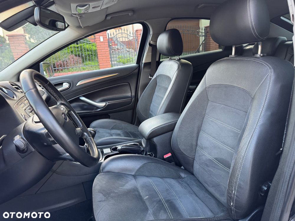 Ford Mondeo 2.0 TDCI Titanium S - 32