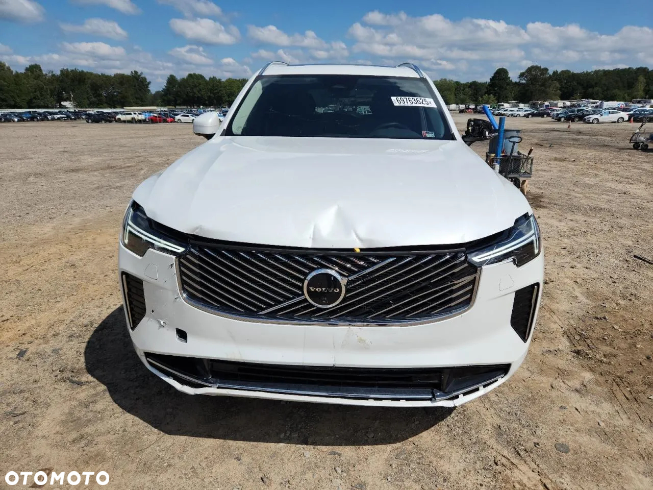 Volvo XC 90 - 2