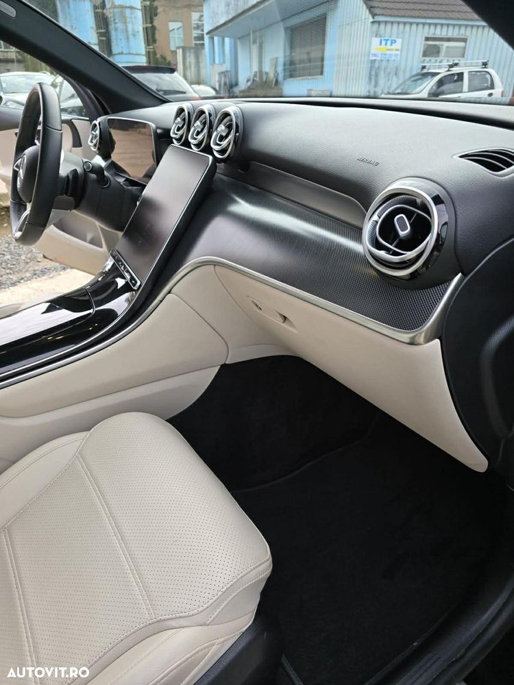 Mercedes-Benz GLC - 10