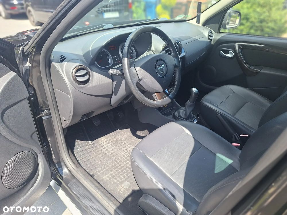 Dacia Duster 1.6 16V 4x2 Prestige - 13