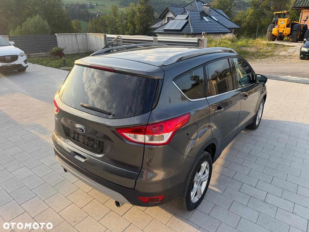 Ford Kuga 2.0 TDCi 2x4 SYNC - 11