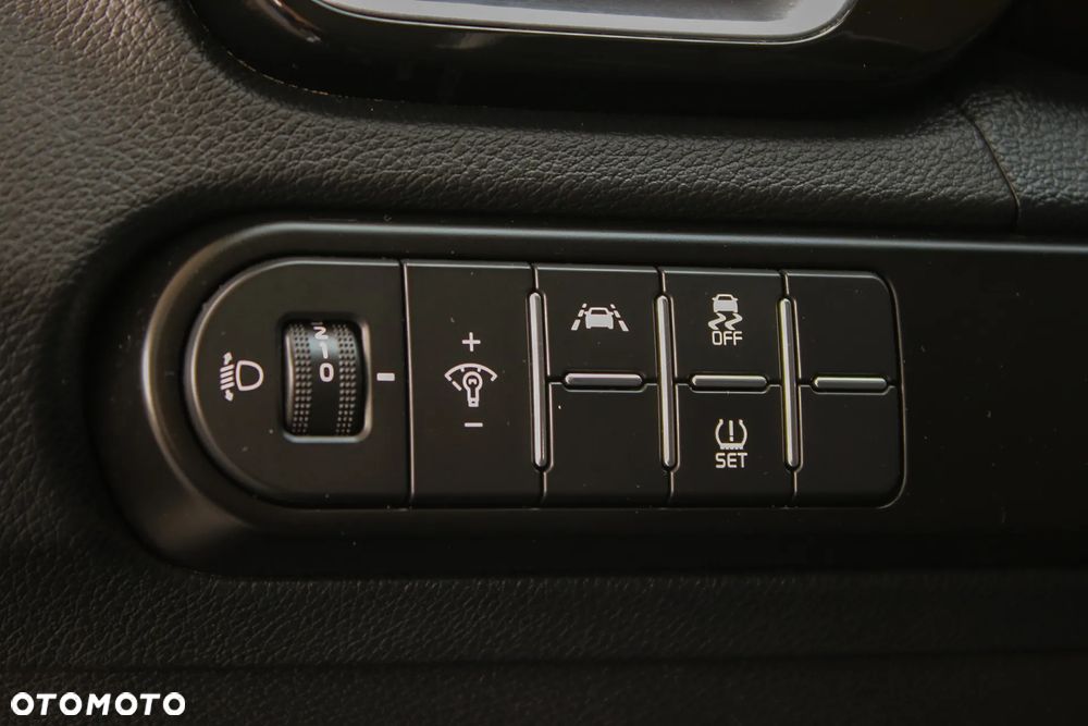 Kia Ceed 1.6 CRDi DCT Platinum Edition - 28