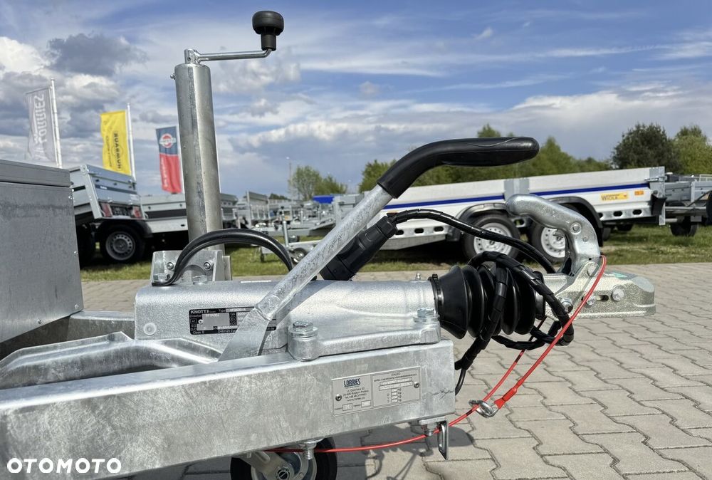 Lorries TPM35 LORRIES DMC 3500kg - 5