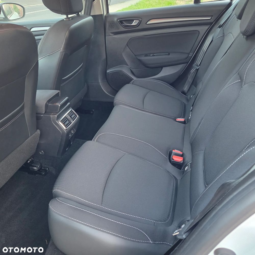 Renault Megane - 11