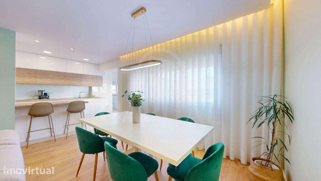 Apartamento T3 para arrendamento em São Domingos de Benfica - Grande imagem: 4/32
