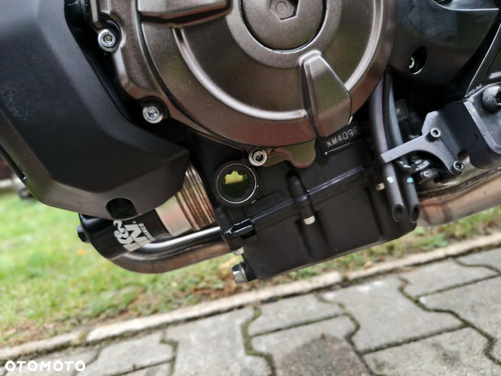 Yamaha MT - 28