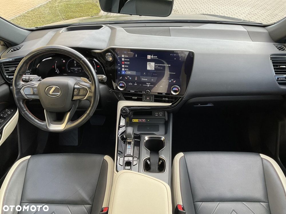 Lexus NX 350h Omotenashi AWD - 21