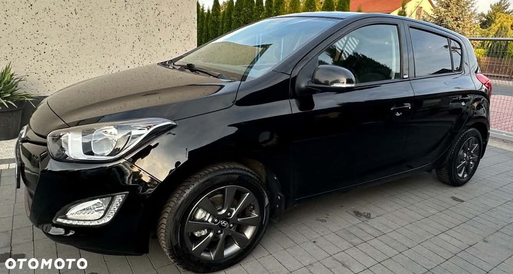 Hyundai i20 1.25 Wersja Jubileuszowa - 12
