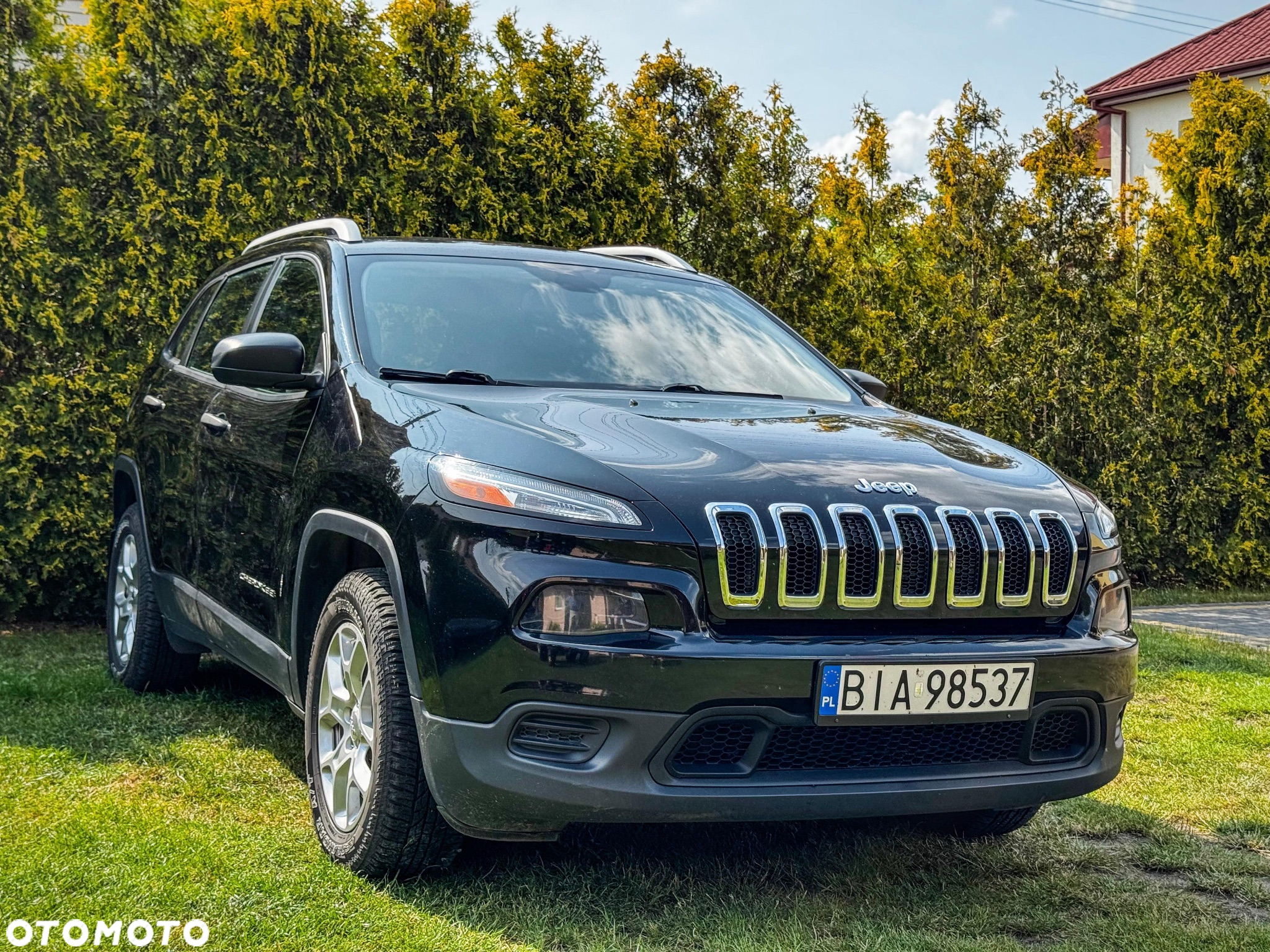 Jeep Cherokee - 2