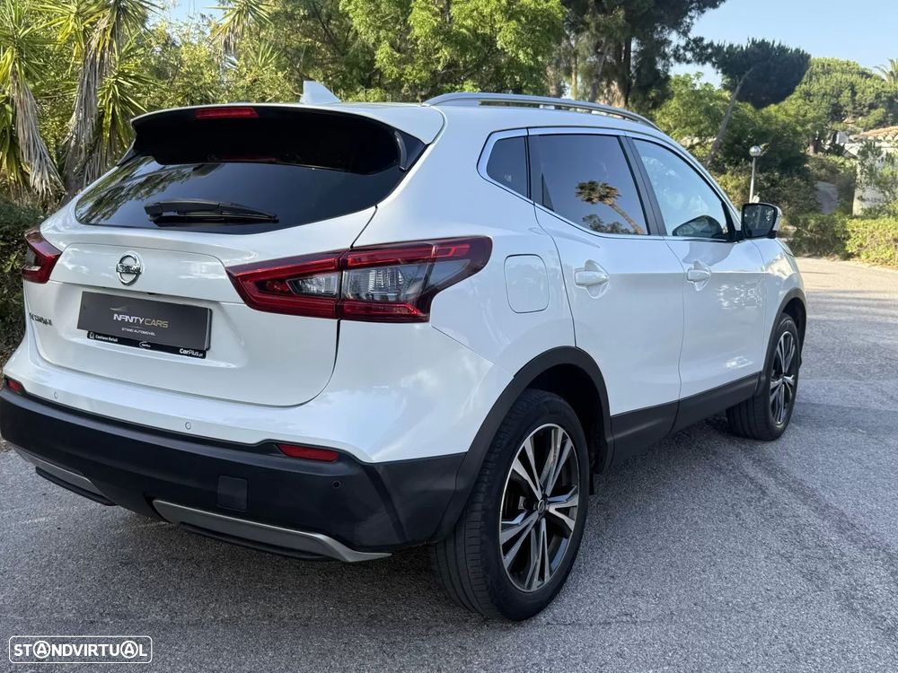 Nissan Qashqai 1.3 DIG-T N-Connecta J18 - 9