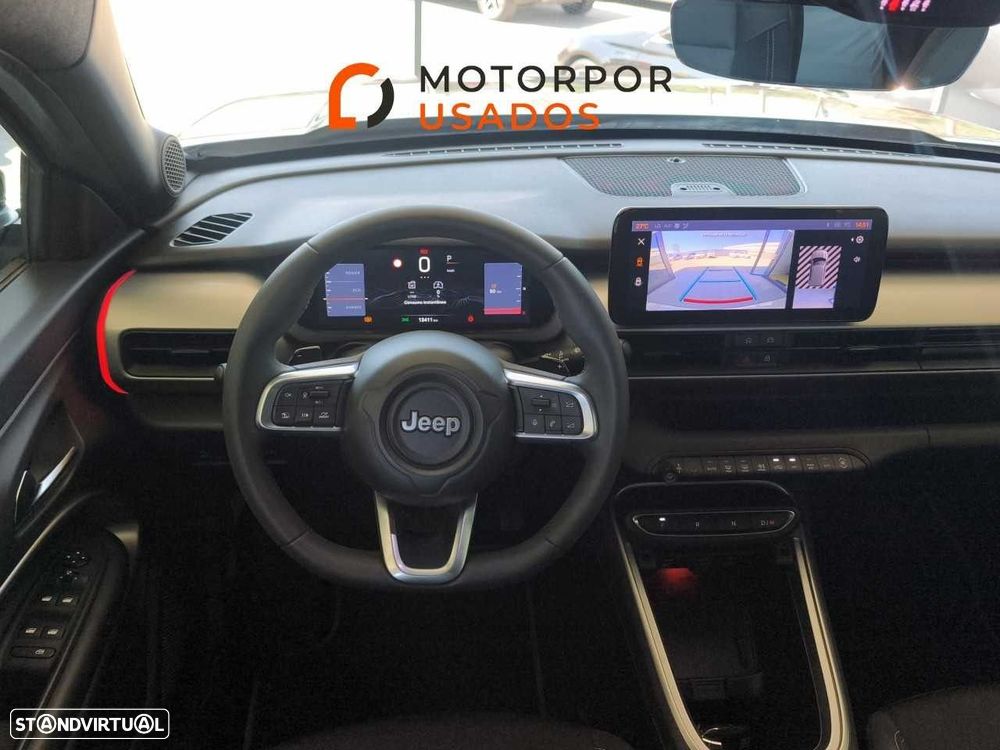 Jeep Avenger 1.2 e-Hybrid Summit DCT - 13