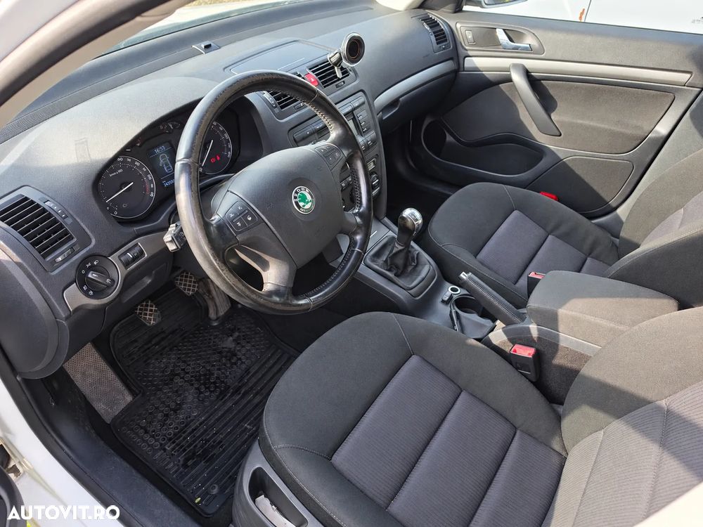 SKODA Octavia 2008 — imagine 8