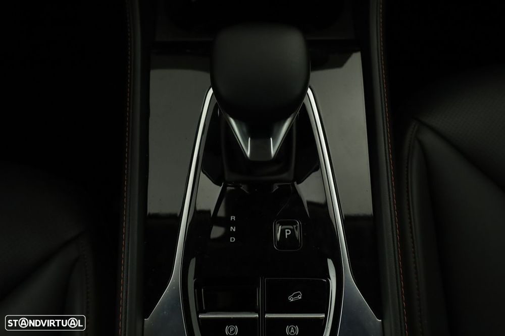 MG EHS 1.5 T-GDI Plug-in Hybrid Luxury - 14