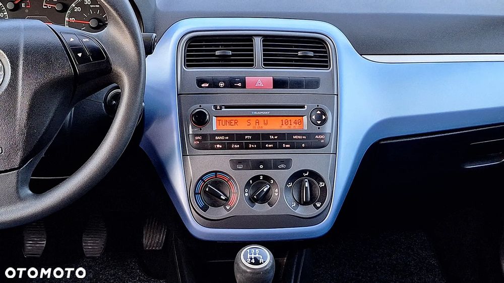 Fiat Grande Punto - 16