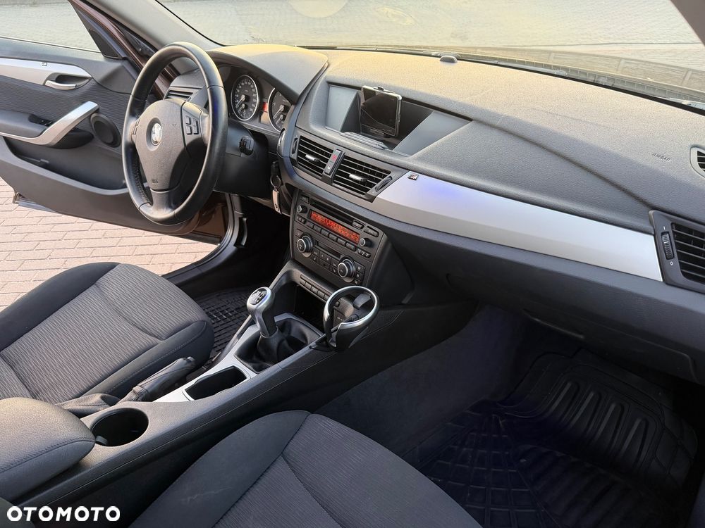 BMW X1 sDrive20d - 24