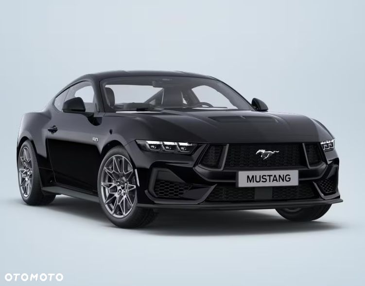 Ford Mustang - 1