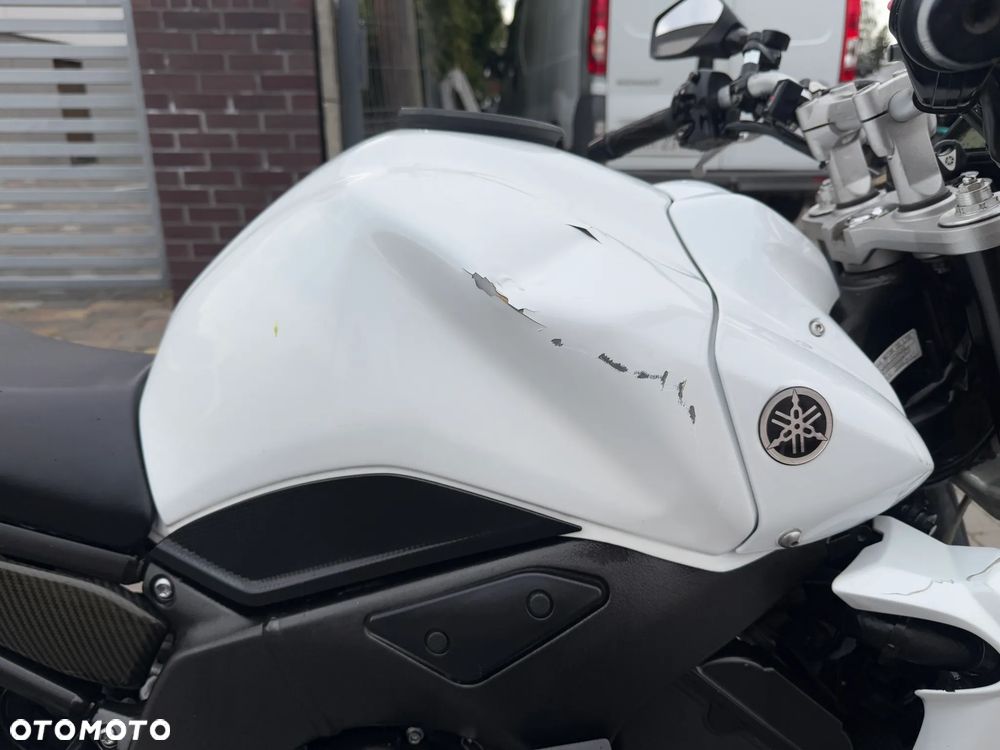 Yamaha FZ - 25