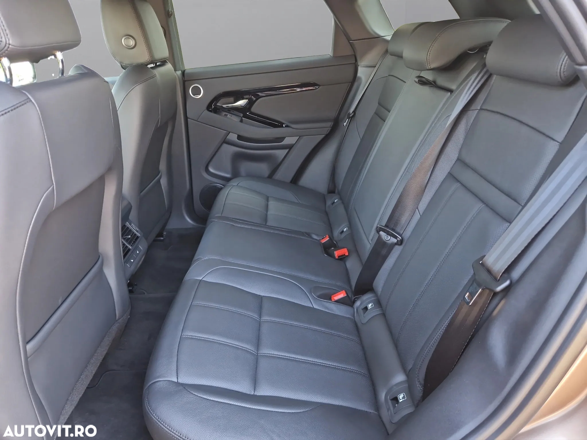 Land Rover Range Rover Evoque 2.0 D165 R-Dynamic MHEV SE - 12