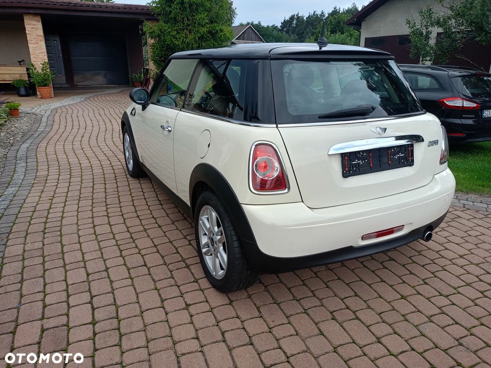 MINI Cooper 50 Camden - 7