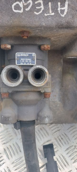 Zawór modulator hamulca Mercedes Atego 0044311905 - 1
