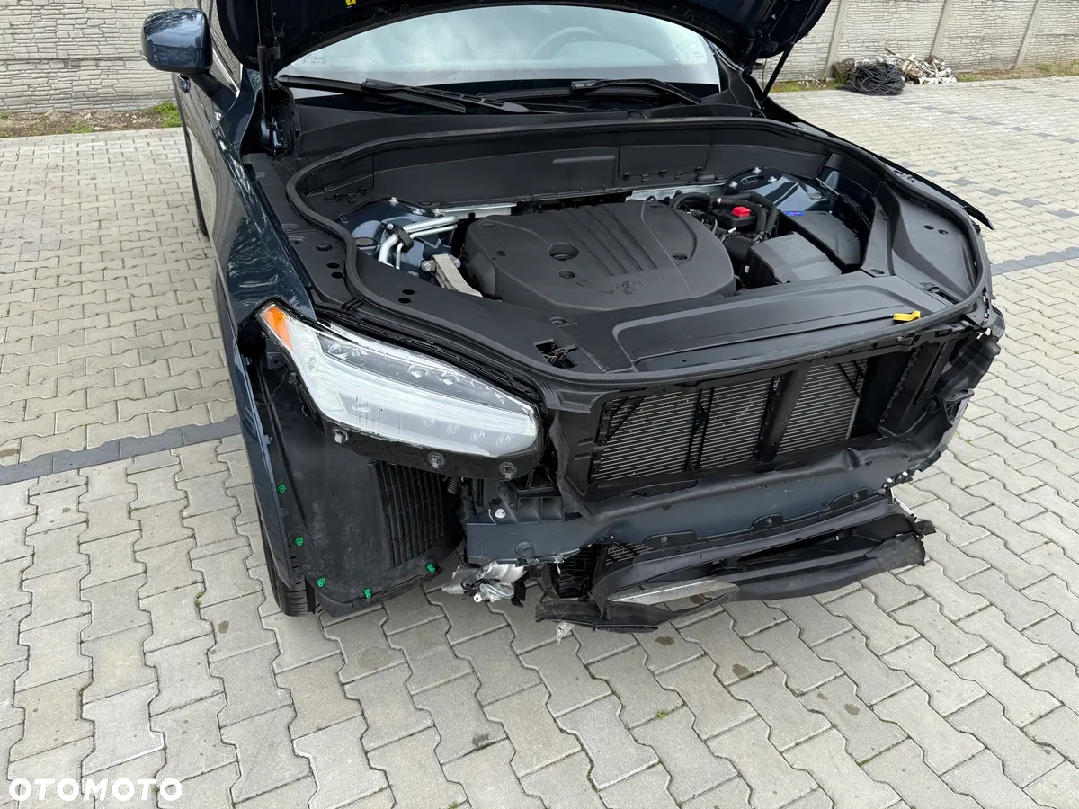 Volvo XC 90 - 14