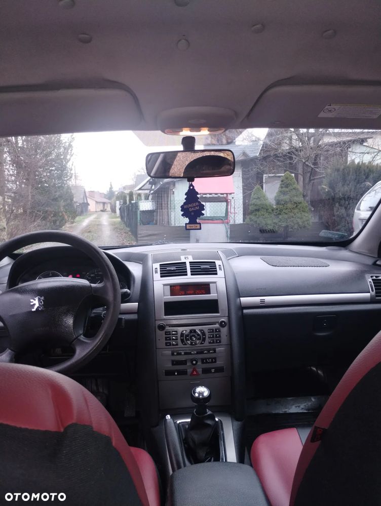 Peugeot 407 - 12
