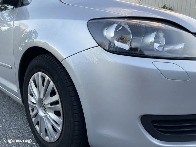 VW Golf Plus 1.6 TDi Confortline DSG - 30