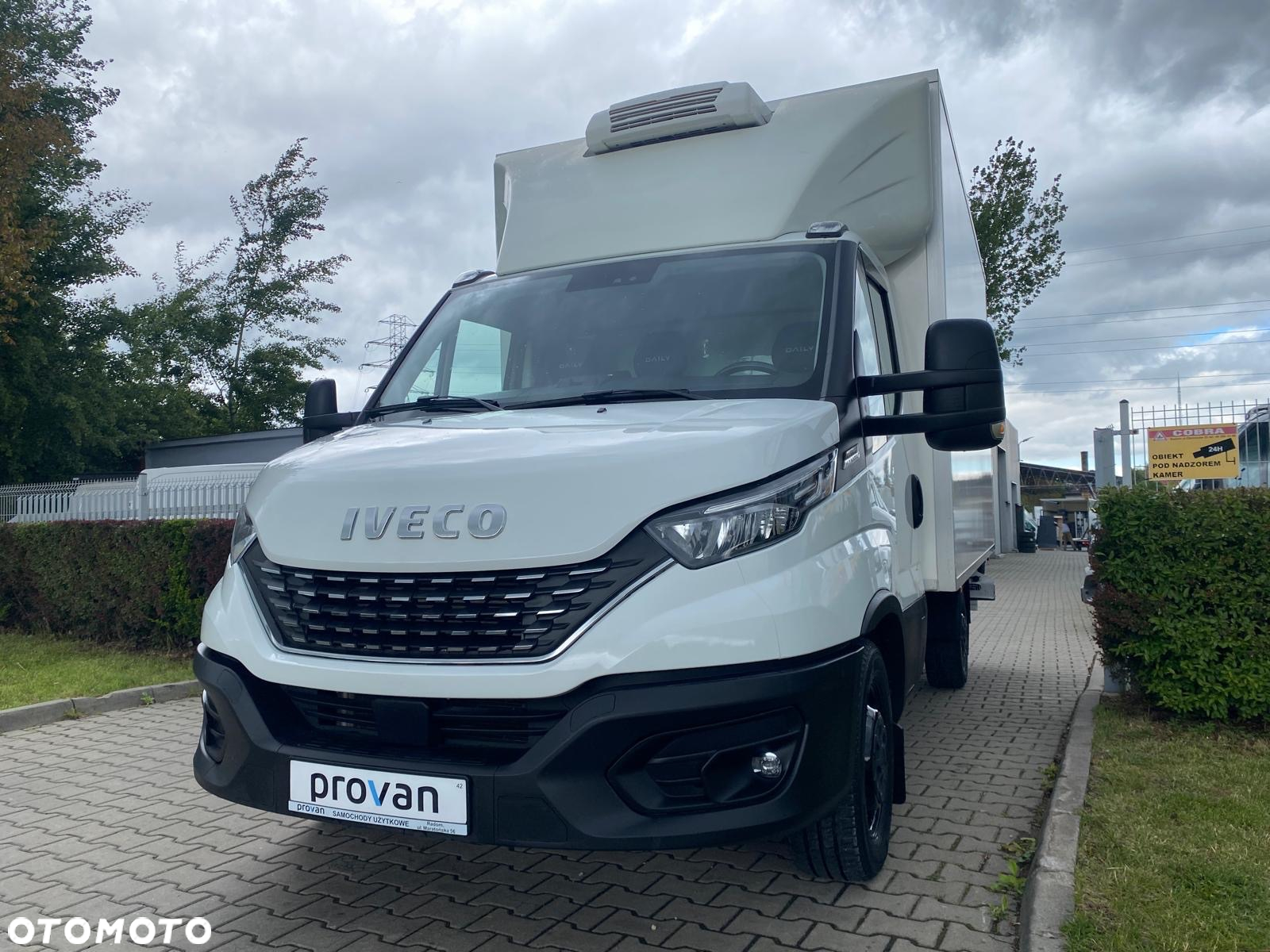 Iveco DAILY 35-160 HI-MATIC KONTENER 8EP CHŁODNIA THERMO KING WINDA ZEPRO - 11