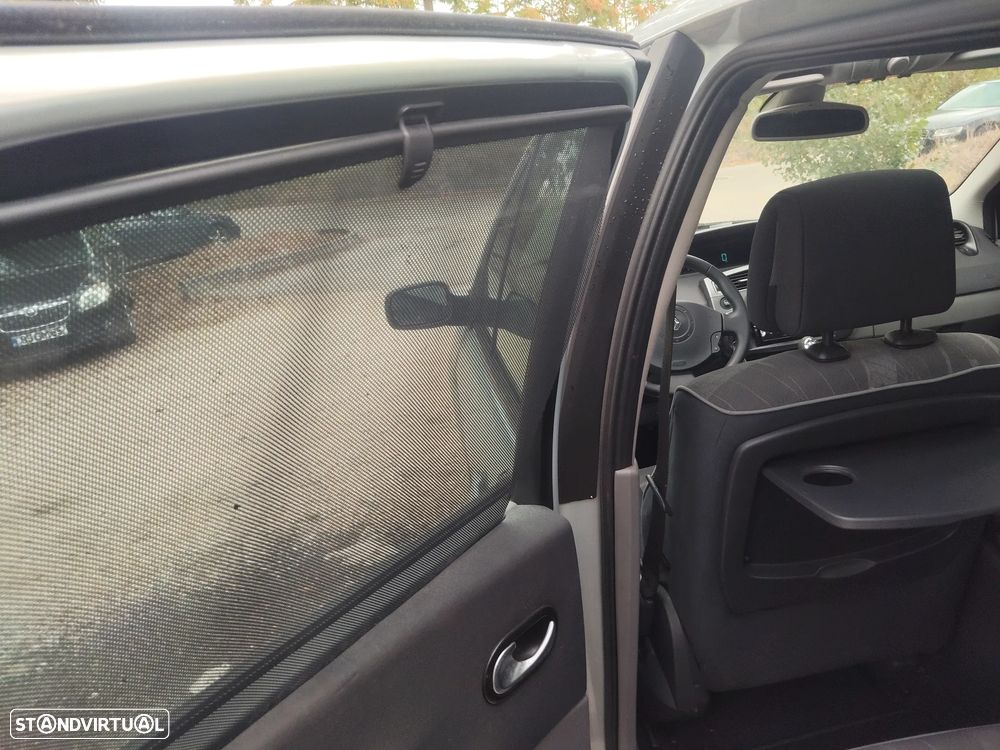 Renault Scénic 1.5 dCi Confort Dynamique - 10