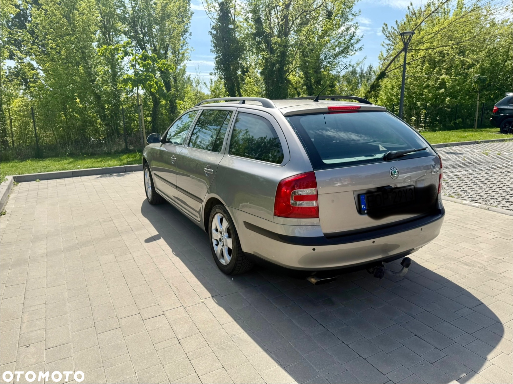 Skoda Octavia 1.6 Ambiente - 6