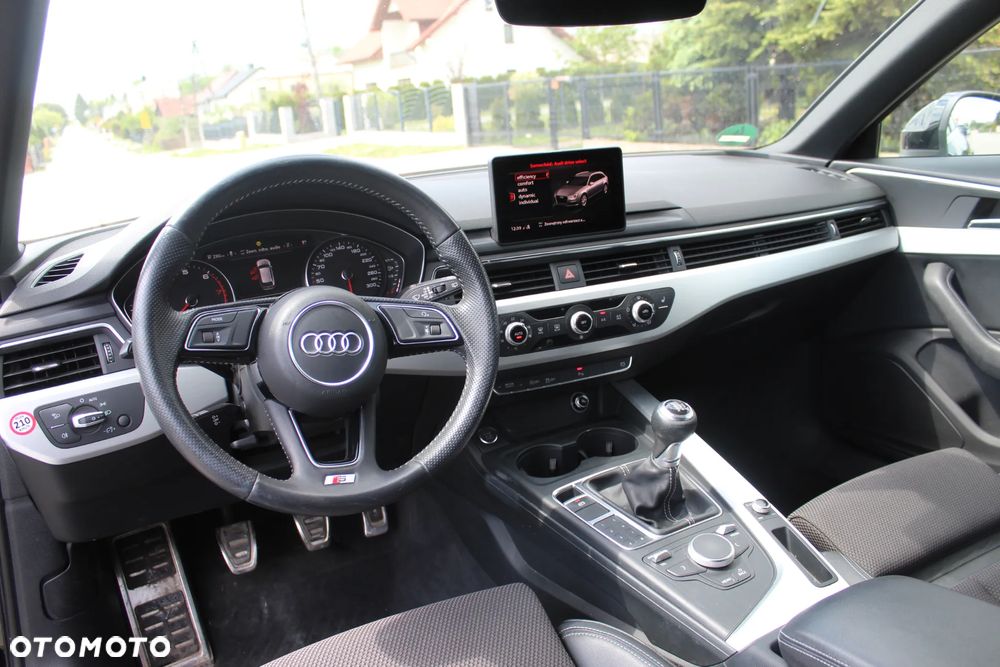 Audi A4 Avant 2.0 TFSI ultra - 14