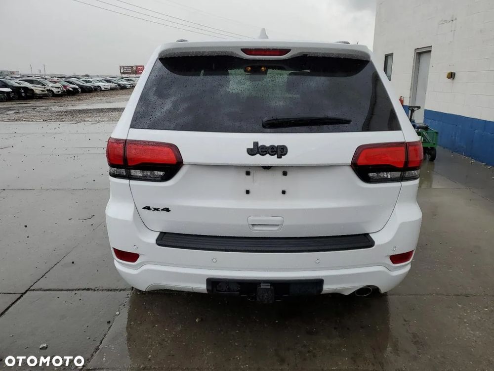 Jeep Grand Cherokee - 6