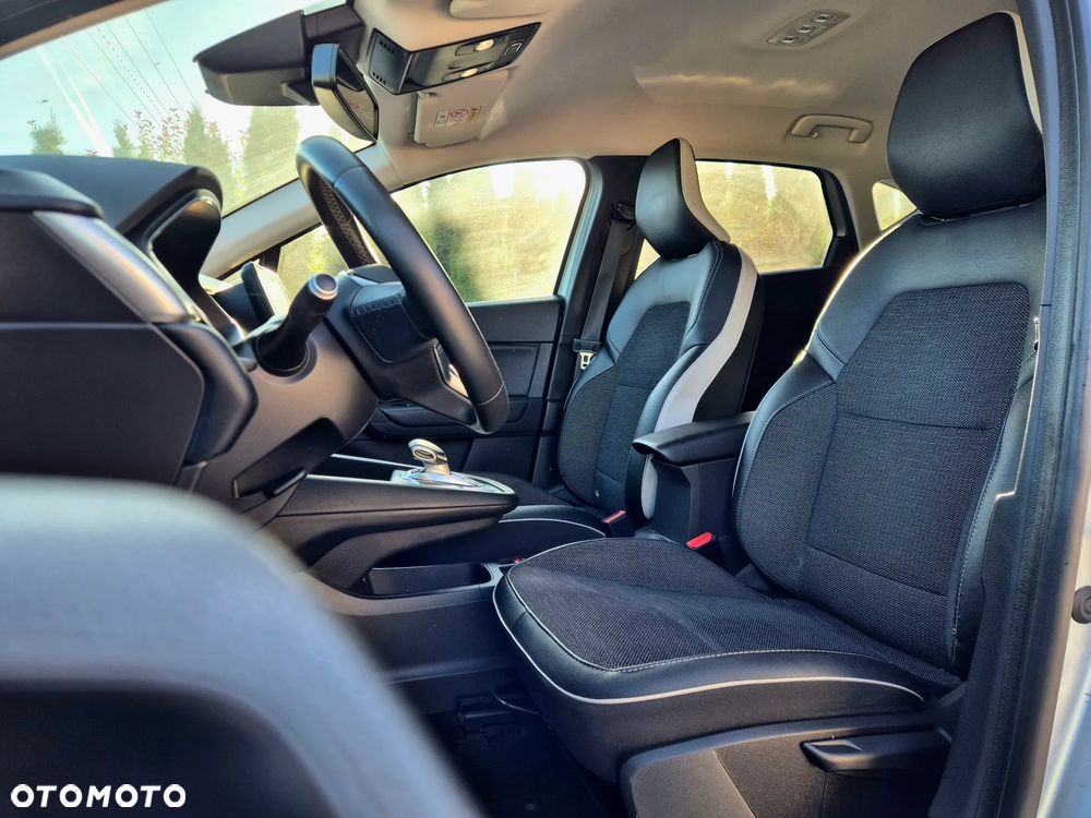 Renault Captur TCe 160 EDC GPF INTENS - 10