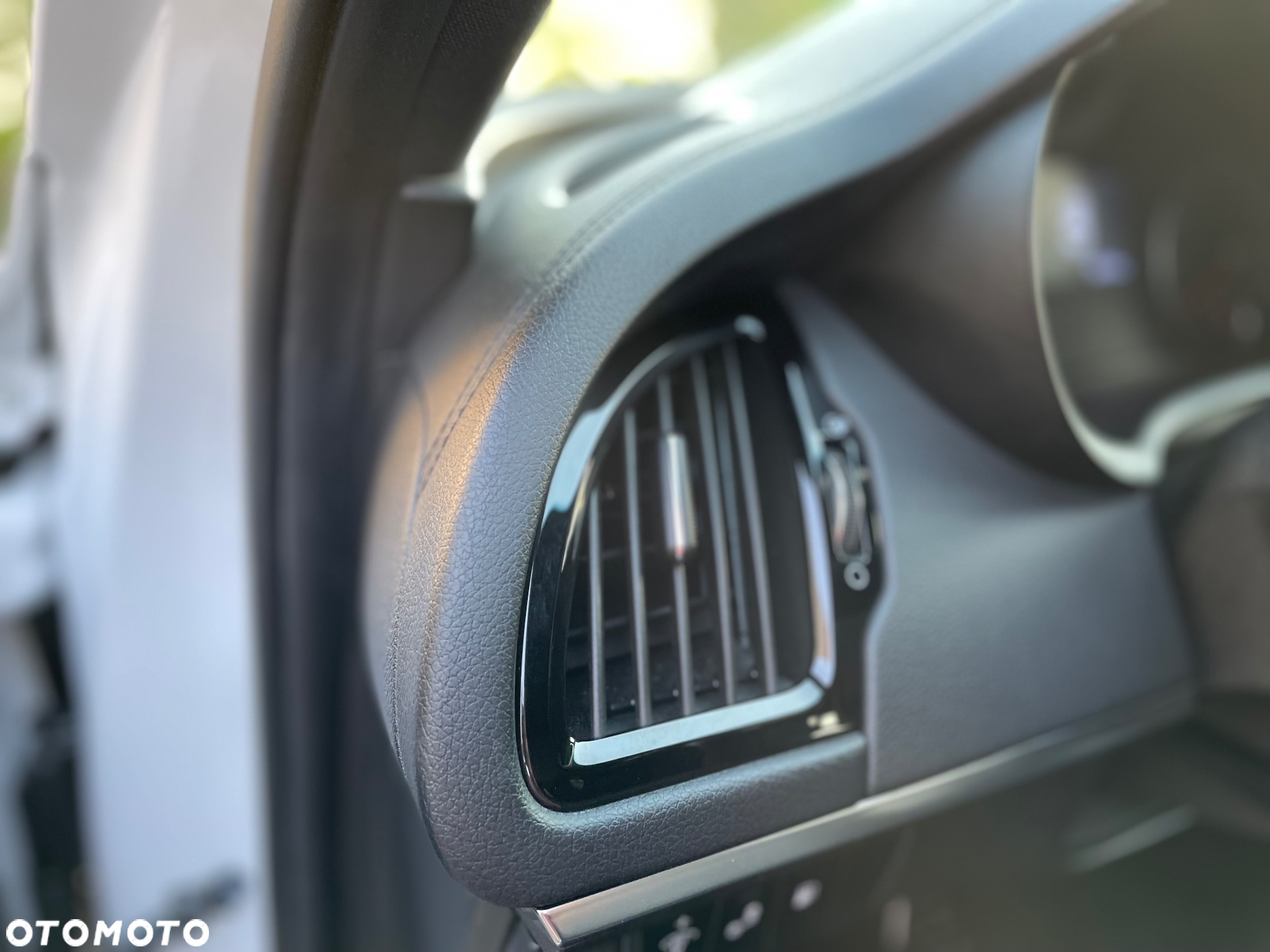Kia Stinger 2.0 T-GDI GT Line - 16