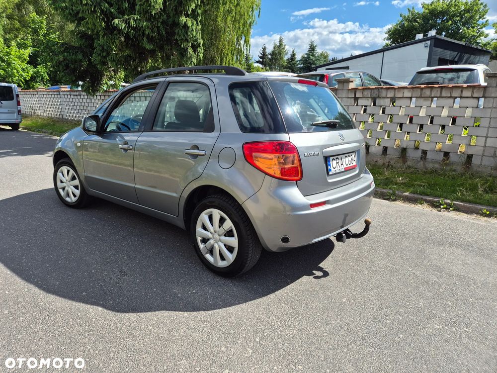Suzuki SX4 1.6 VVT 4x2 Comfort - 10