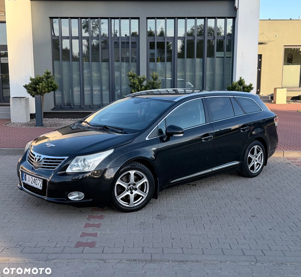 Toyota Avensis 2.2 D-4D Prestige NAVI - 16