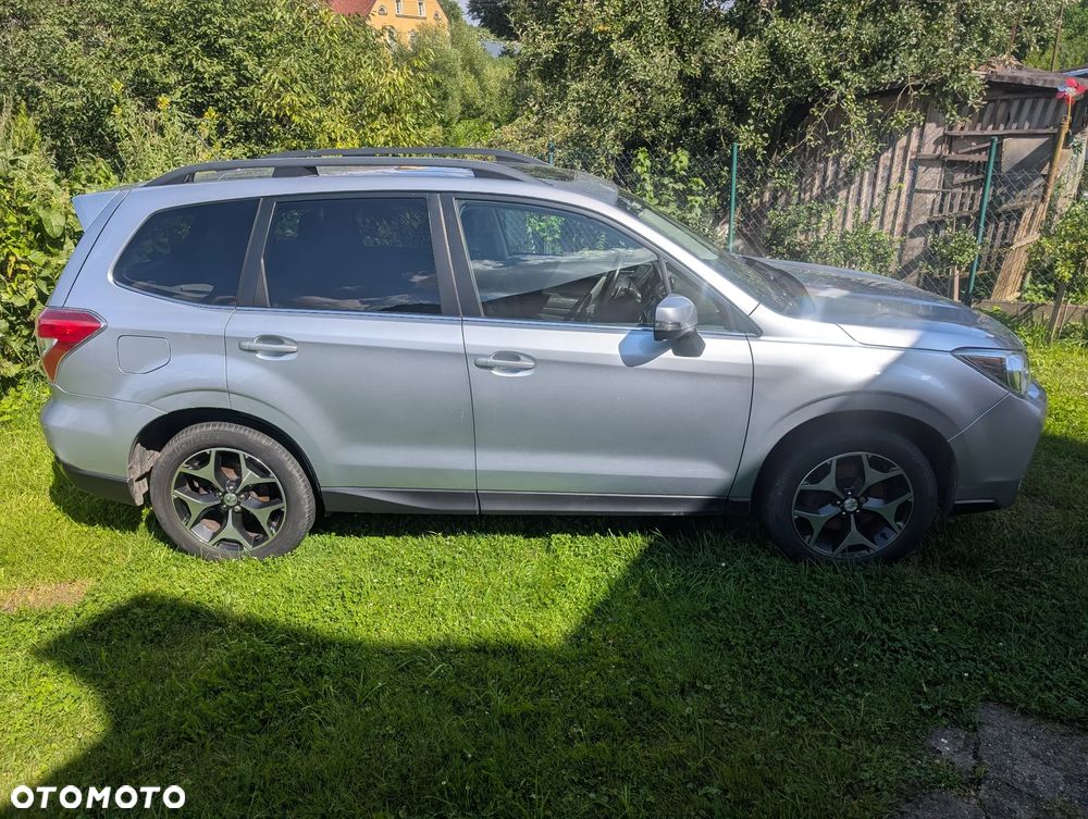 Subaru Forester 2.0XT Platinum Lineartronic - 3