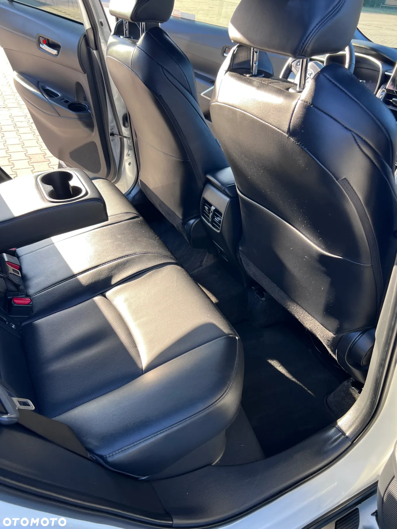 Toyota Corolla Cross 2.0 Hybrid Premiere Edition AWD - 13
