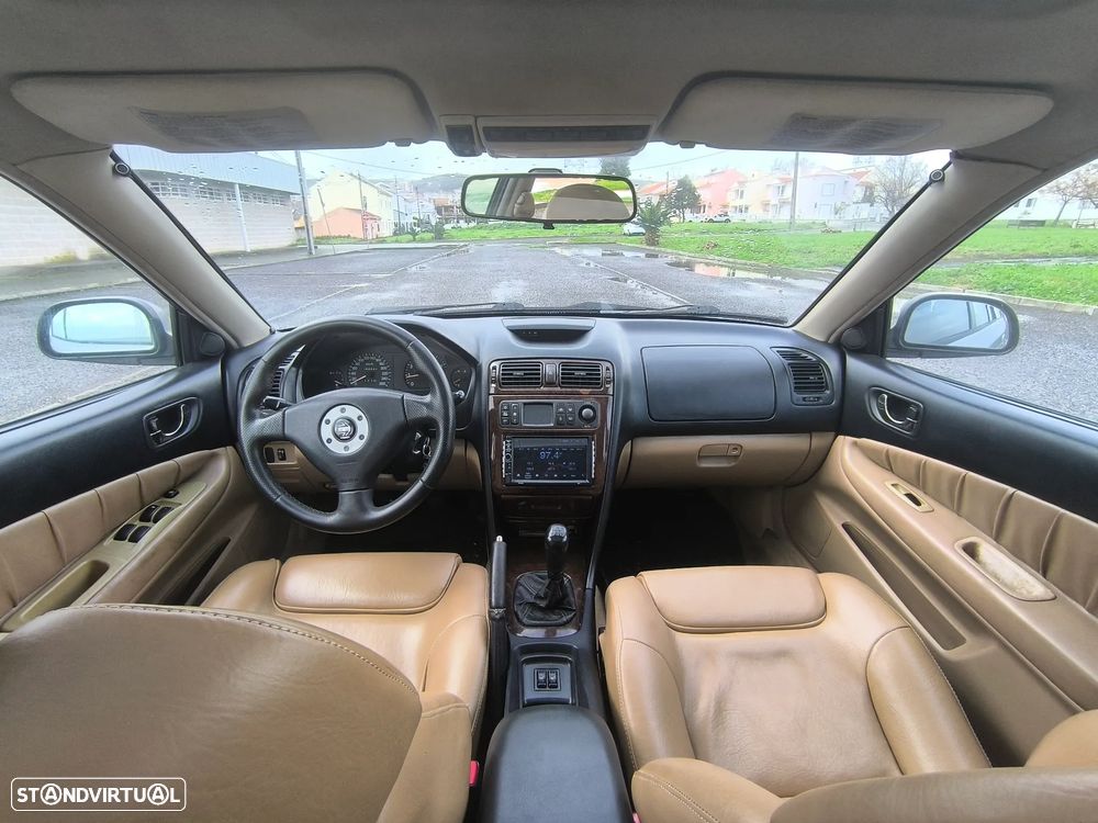 Mitsubishi Galant 2.5 V6 - 7