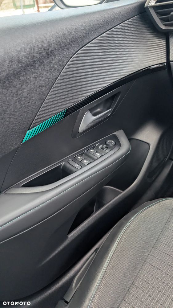 Peugeot 208 1.5 BlueHDi Allure S&S - 12