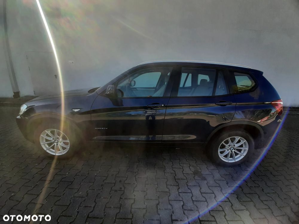 BMW X3 xDrive20d - 8