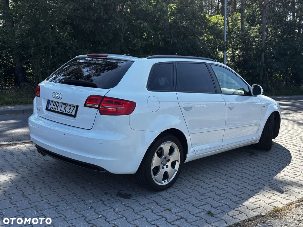Audi A3 Sportback 2.0 TDI DPF Attraction - 3