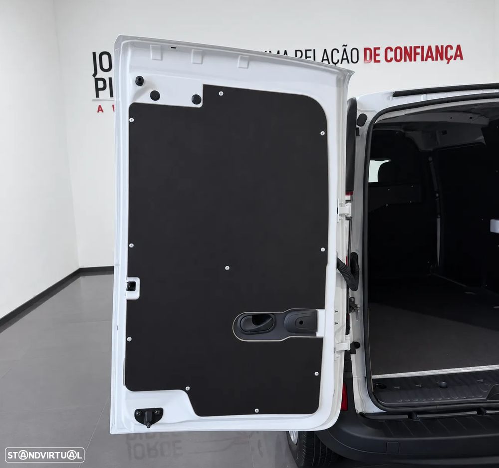 Renault KANGOO MAXI Z.E. 33 KW - IVA DEDUTIVÉL - BATERIAS PRÓPRIAS - 40