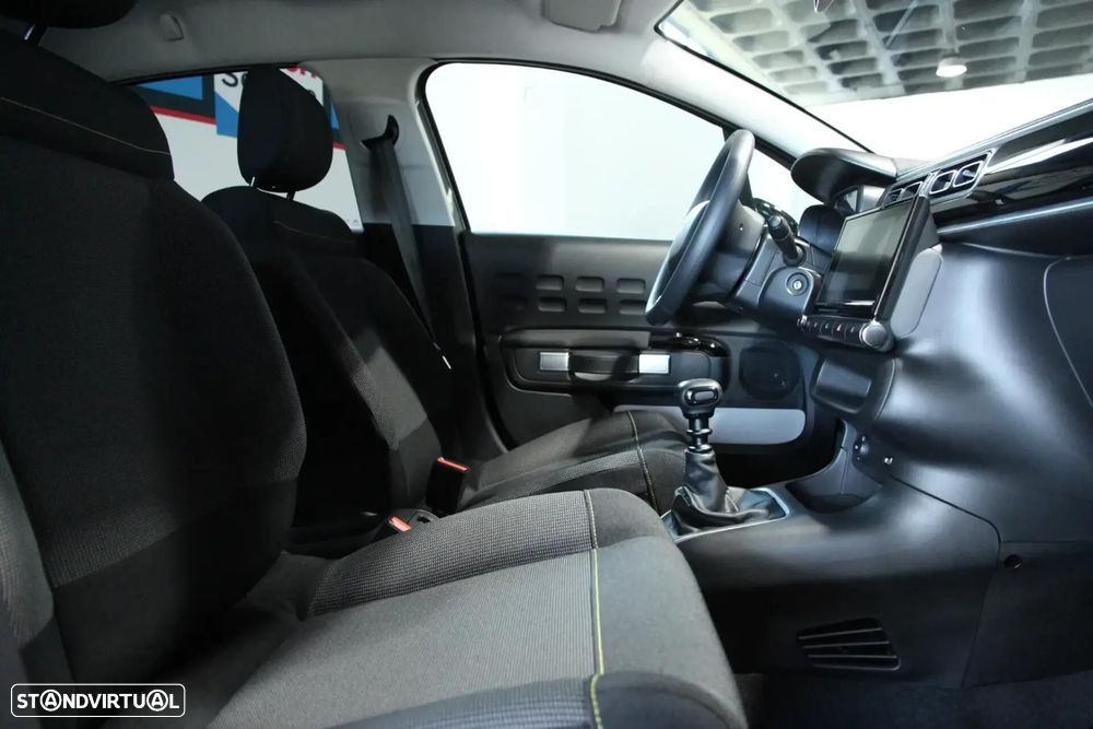 Citroën C3 1.2 PureTech Shine - 18