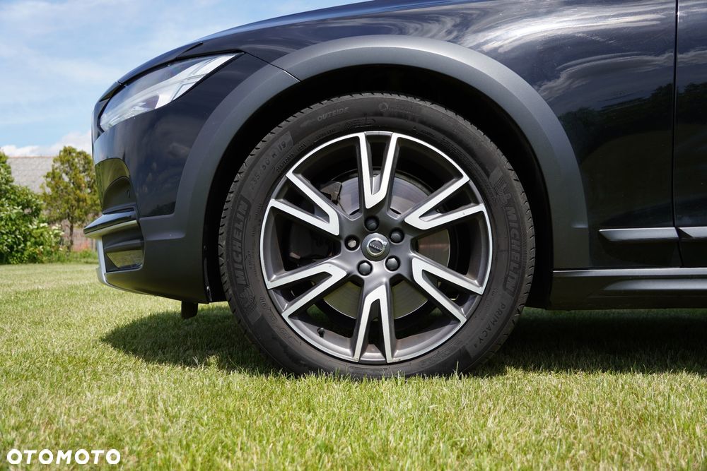 Volvo V90 D5 SCR AWD Momentum Pro - 7