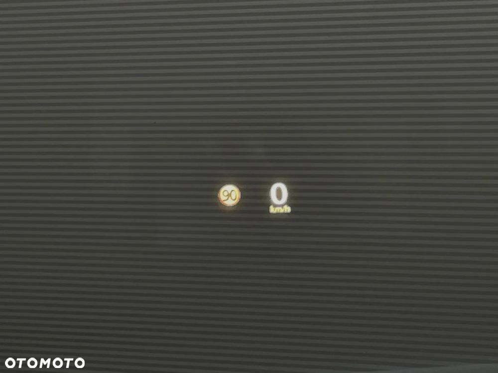 Mazda 3 e-SKYACTIV-G 122 M HYBRID DRIVE EXCLUSIVE-LINE - 22