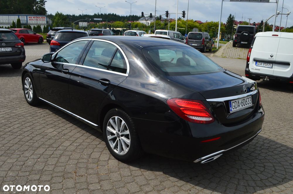 Mercedes-Benz Klasa E 220 d 9G-TRONIC - 7