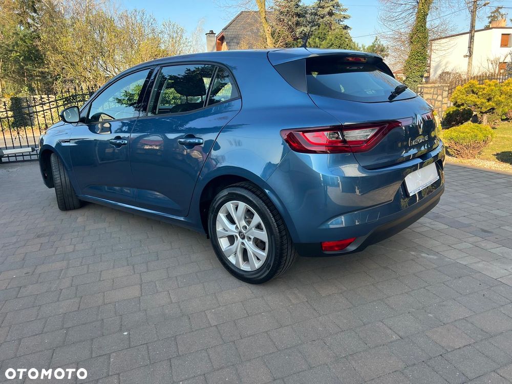 Renault Megane 1.6 SCe Life - 3