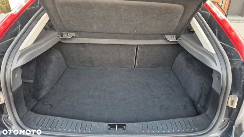 Ford Focus - 16