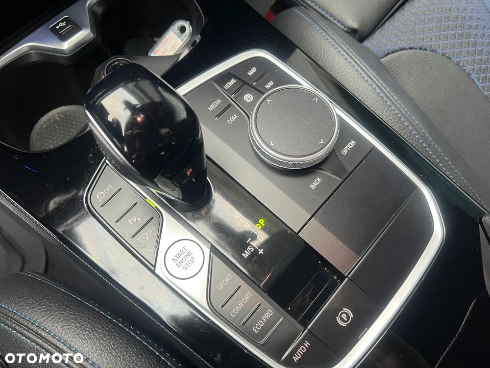 BMW Seria 2 220i M Sport - 18